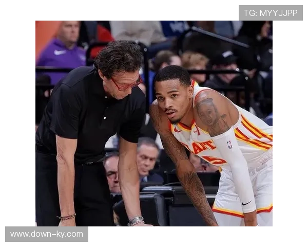 德章泰-穆雷与卡特点亮数据栏，国王替补席难阻败局