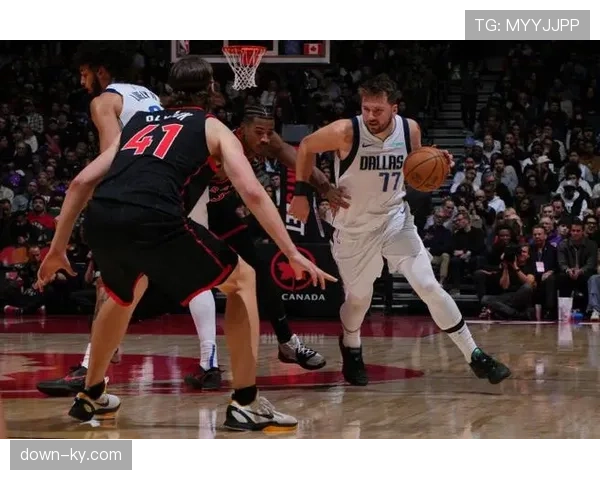 独行侠112-105击败爵士，东契奇25+8+7串联全队取两连胜