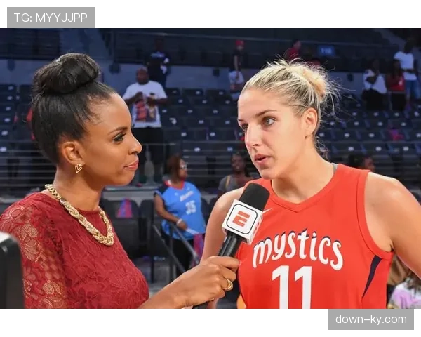 跨界互动:WNBA球星参加热门体育播客节目,畅谈休赛期趣事 跨界互动:WNBA球星参加热门体育播客节目,畅谈休赛期趣事